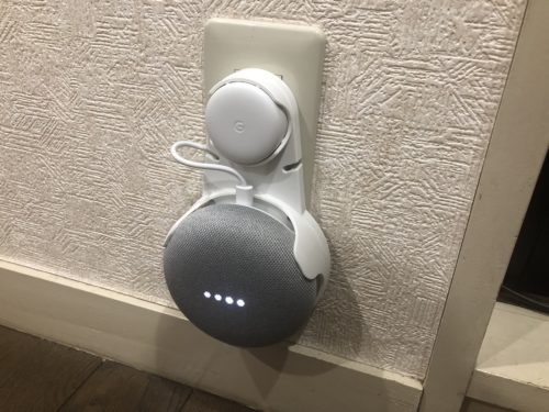 Google home mini をコンセント（壁）に直接固定する方法